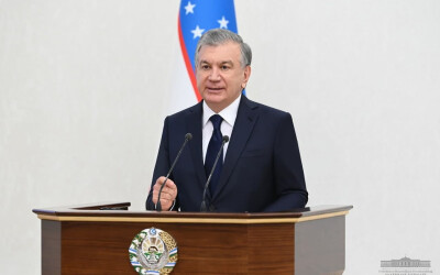 President Shavkat Mirziyoyev chairs a meeting to improve the higher education system