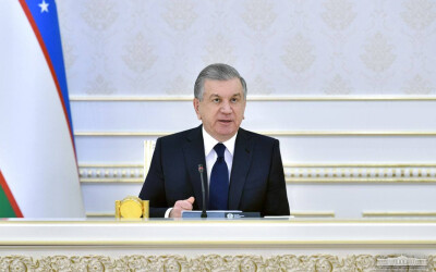 President chairs a meeting for the development of entrepreneurship in Uzbekistan regions