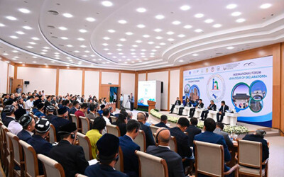 В Ташкенте стартовал международный форум «Диалог деклараций»