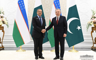 Лидеры Узбекистана и Пакистана обсудили вопросы дальнейшего расширения двустороннего партнерства