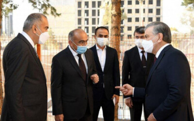 Президент IT-парк қурилишини кўздан кечирди Президент IT-парк қурилишини кўздан кечирди