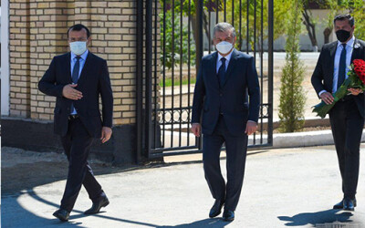 Shavkat Mirziyoyev: Musa Yerniyazov boshlagan ishlarni do‘stlari bilan birga davom ettiramiz Shavkat Mirziyoyev: Musa Yerniyazov boshlagan ishlarni do‘stlari bilan birga davom ettiramiz