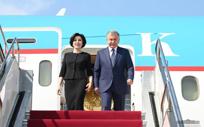 Президент Узбекистана прибыл в Будапешт