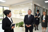 Президент посетил центр "Оила" в Термезе