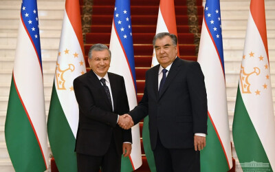 Uzbekistan, Tajikistan Presidents discuss current issues of cooperation Uzbekistan, Tajikistan Presidents discuss current issues of cooperation