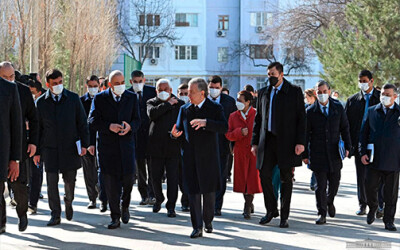 Shavkat Mirziyoyev: Mahalla - davlatning zamini Shavkat Mirziyoyev: Mahalla - davlatning zamini