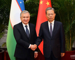 Президент Узбекистана выступил за дальнейшее развитие межпарламентских отношений