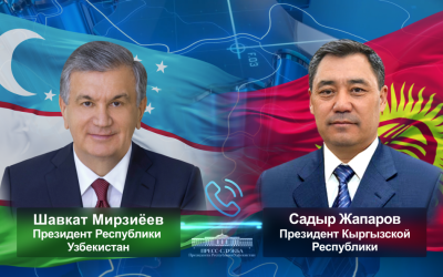 Президент Узбекистана поздравил Президента Кыргызстана