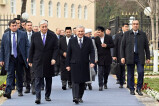 Президент Казахстана посетил мавзолеи Шайха Хованди Тахура и Тулебия