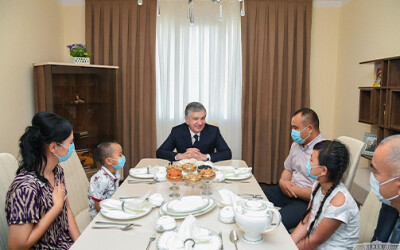 Ijarada yashagan oila yangi uyli bo‘ldi Ijarada yashagan oila yangi uyli bo‘ldi