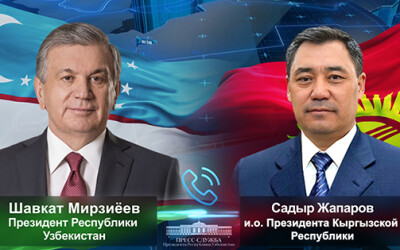 Президент Республики Узбекистан провел телефонный разговор с исполняющим обязанности Президента Кыргызской Республики