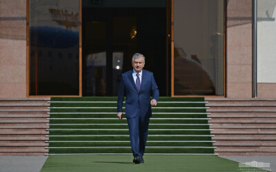 Shavkat Mirziyoyev departs for Tajikistan