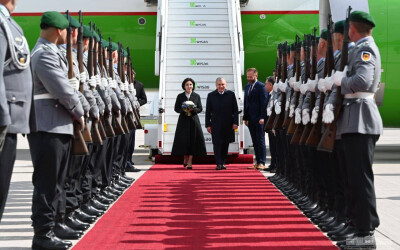 Начался визит Президента Узбекистана в Германию