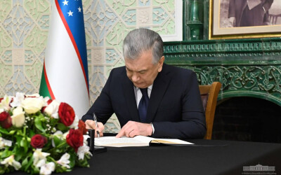 Shavkat Mirziyoyev turk qardoshlarimizga yana bir bor hamdardlik bildirdi Shavkat Mirziyoyev turk qardoshlarimizga yana bir bor hamdardlik bildirdi