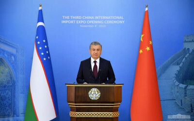 Выступление Президента Шавката Мирзиёева на церемонии открытия третьей Китайской международной выставки импортных товаров