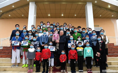 Президент навестил воспитанников Дома милосердия Президент навестил воспитанников Дома милосердия