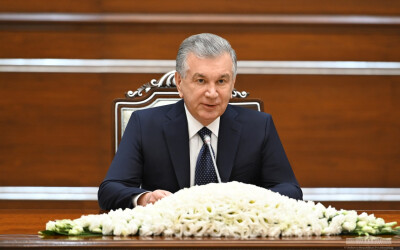 Состоялись переговоры делегаций Узбекистана и Таджикистана в расширенном формате Состоялись переговоры делегаций Узбекистана и Таджикистана в расширенном формате
