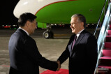 Президент Узбекистана прибыл в Сиань