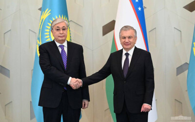 Состоялась торжественная церемония официальной встречи Президента Казахстана