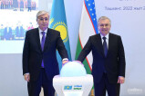 Главы Узбекистана и Казахстана приняли участие в церемонии запуска проектов кооперации