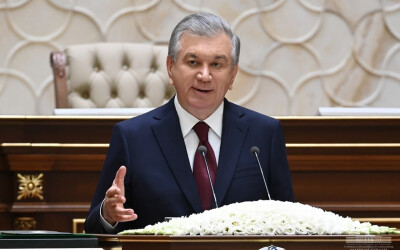 Мы решительно продолжим курс демократических реформ на основе стратегии развития Нового Узбекистана Мы решительно продолжим курс демократических реформ на основе стратегии развития Нового Узбекистана