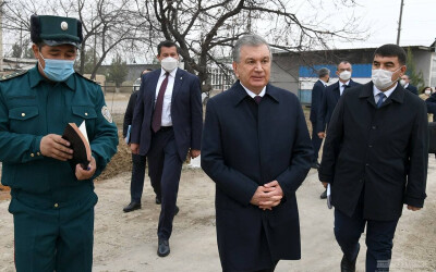 Prezident muammoli mahallada bo‘lib, aholining dardini eshitdi Prezident muammoli mahallada bo‘lib, aholining dardini eshitdi