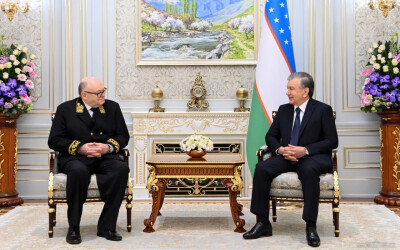 President of Uzbekistan receives the Ambassador of Russia