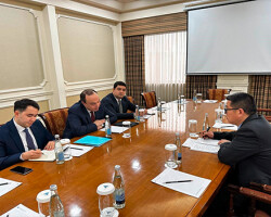 Элдор Арипов встретился с директором Института Евразии Китайской академии международных проблем