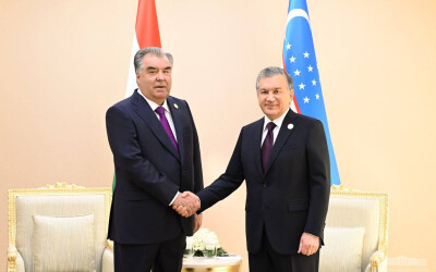 Presidents of Uzbekistan and Tajikistan note the importance of further developing cooperation Presidents of Uzbekistan and Tajikistan note the importance of further developing cooperation